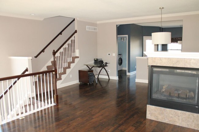 Building Photo - 11131 S Woodsonia Dr