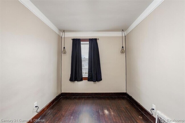 Foto del edificio - 25175 Dale St