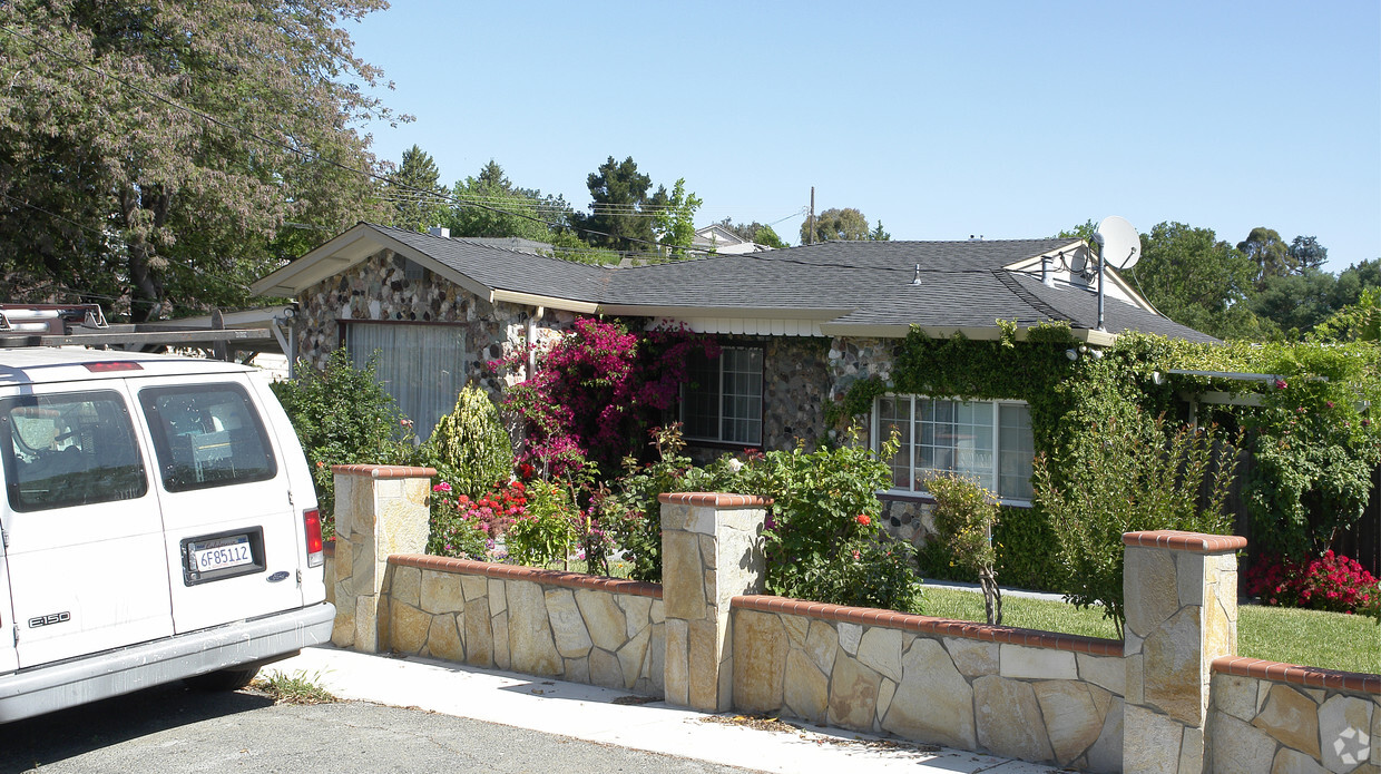 Building Photo - 4029 Joan Ave