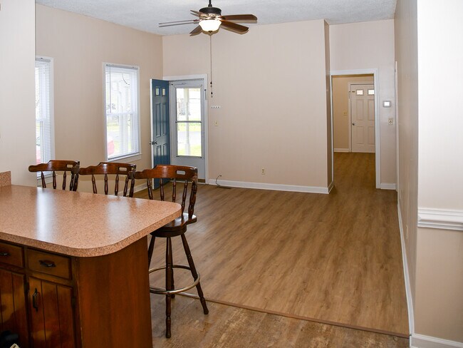 Foto del edificio - 216 Cary St