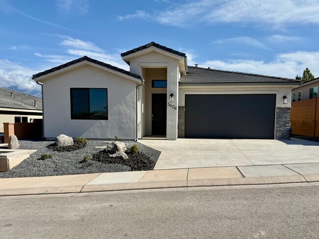 Building Photo - Brand New Four-Bedroom Home in Hurricane