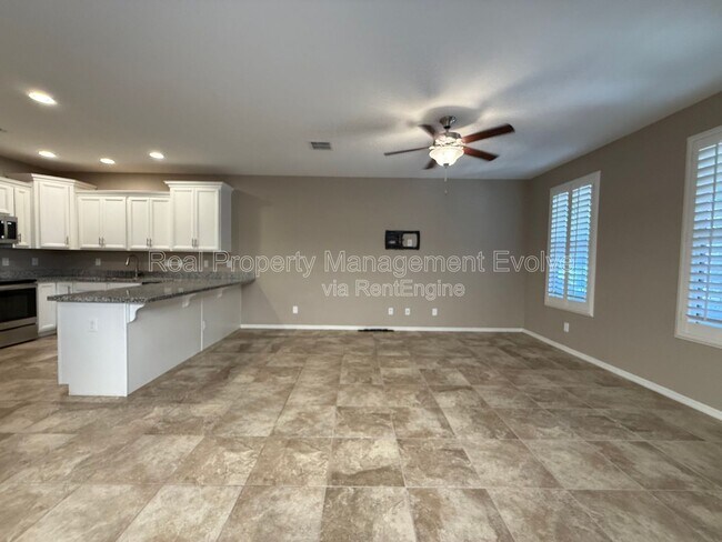 Foto del edificio - 2270 S Deerfield Ln