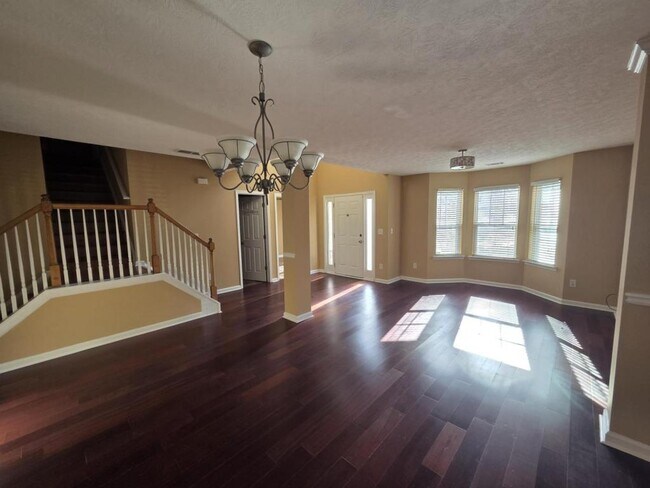 Foto del edificio - 1465 Stoneleigh Way