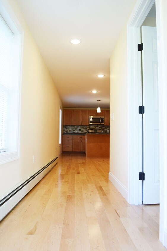 Foto principal - 260 Manhattan Dr