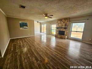 Building Photo - 5223 Binz Engleman Rd