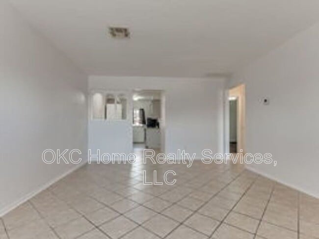 Building Photo - 7123 NW 16th St