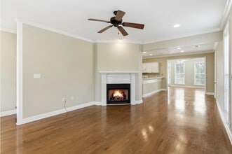 Building Photo - 44 Bridgefield Ct