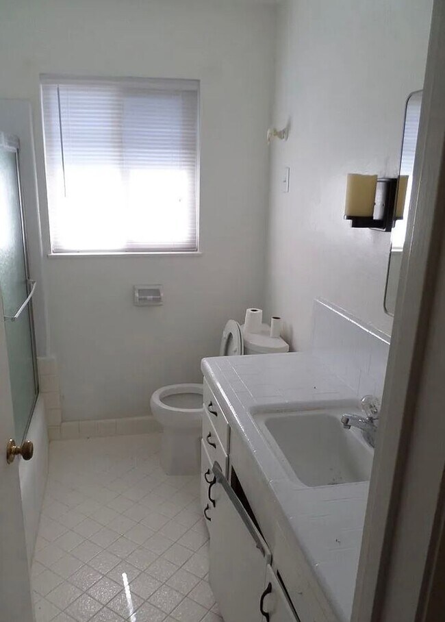 Foto del edificio - Oak Park Duplex