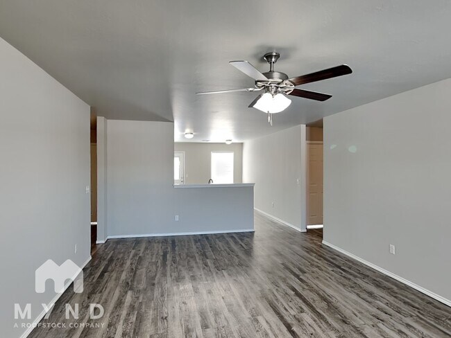 Building Photo - 10604 SW 22nd St