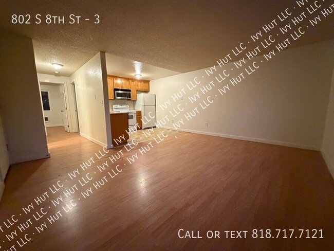 Foto del edificio - 802 S 8th St