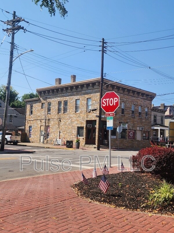 Foto del edificio - 638-640 6th Avenue - 638-2