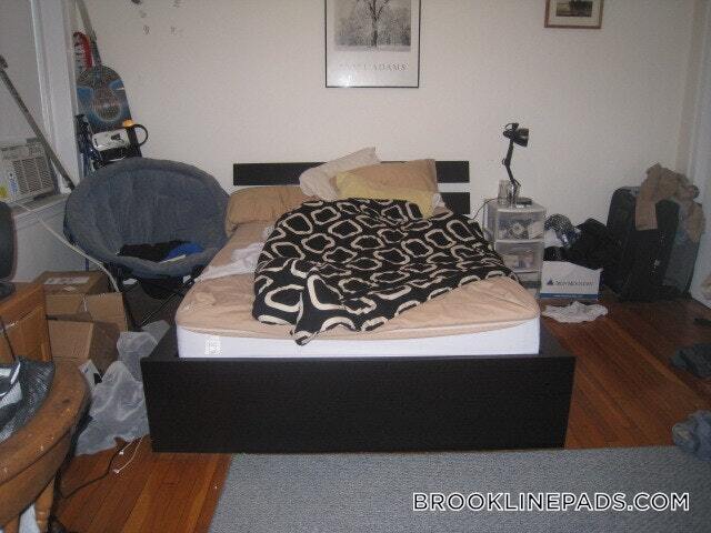 Foto del edificio - 19 Fairbanks St