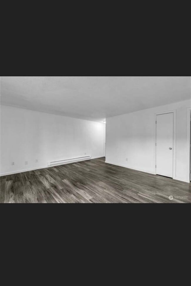 Building Photo - 2701 S 257th Pl