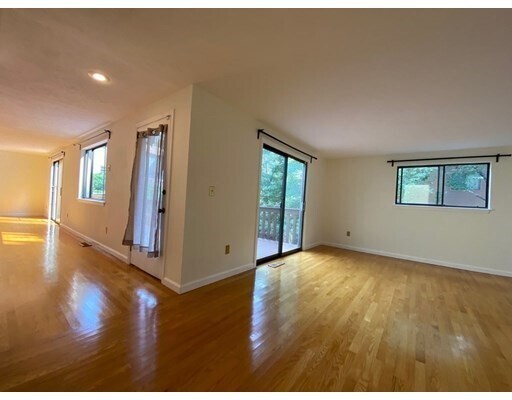 Building Photo - 119 Spyglass Hill Dr