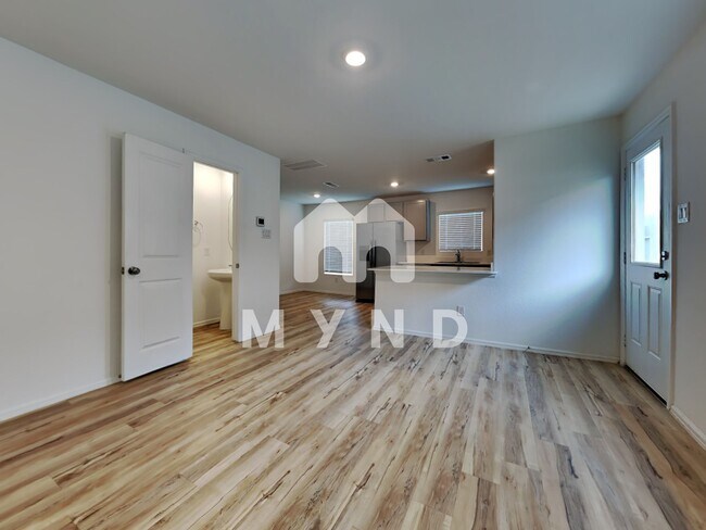 Building Photo - 22271 Stoney Ravine Dr