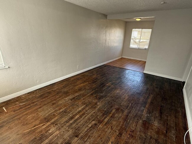 Foto del edificio - 304 N 14th St