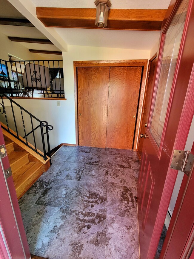 Building Photo - 5401 82nd Ave N