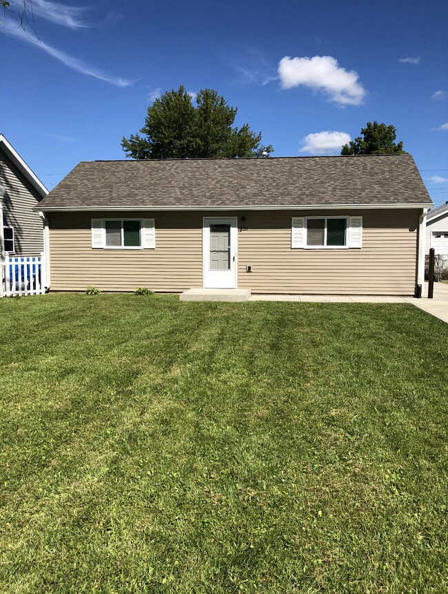 510 W Pierson St, Greenfield, IN 46140 House Rental in Greenfield, IN