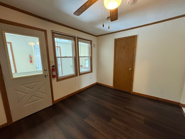 Foto del edificio - 2451 10th St