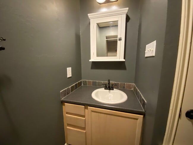 Building Photo - 4406 Avenue A