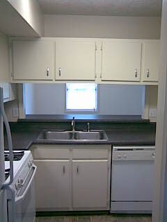 Foto del edificio - 789 Barnes Mill Trce