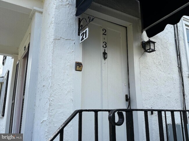 Foto del edificio - 21 S Stewart St