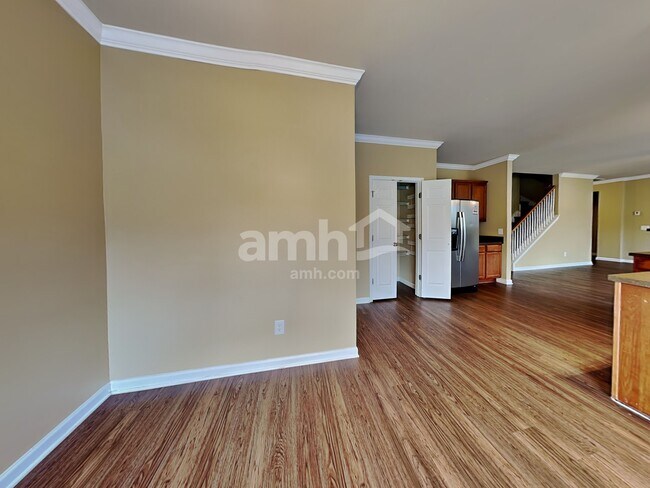 Foto del edificio - 1025 Addington Rd