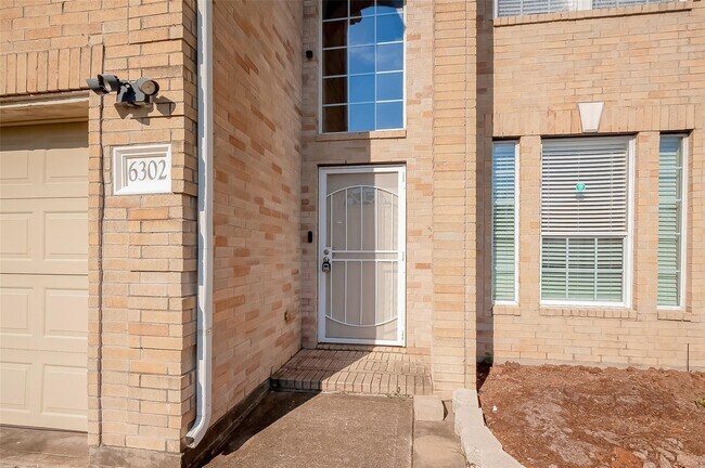 Foto del edificio - 6302 Wellness Landing Ln