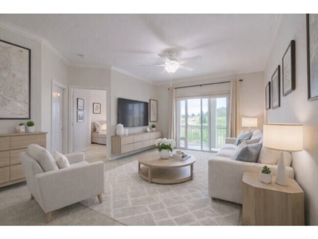 Foto del edificio - 5988 Summerhill - 2 beds unit with elevator access