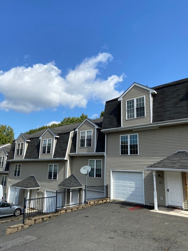 Primary Photo - 210 Stonefield Dr