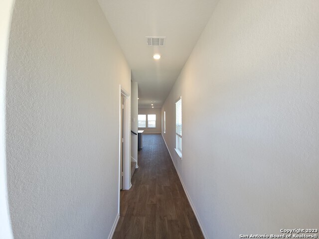 Foto del edificio - 6607 Copper King St