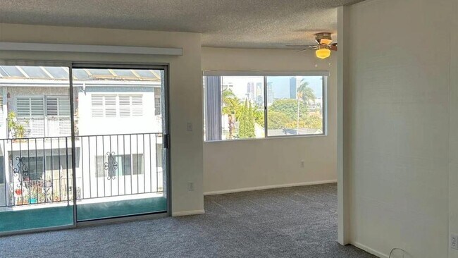 Foto del edificio - 333 Orange Ave