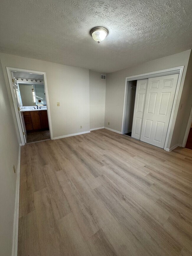 Foto del edificio - 1934 Harvard St