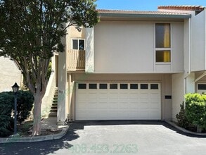 Building Photo - 802 Kingfisher Terrace