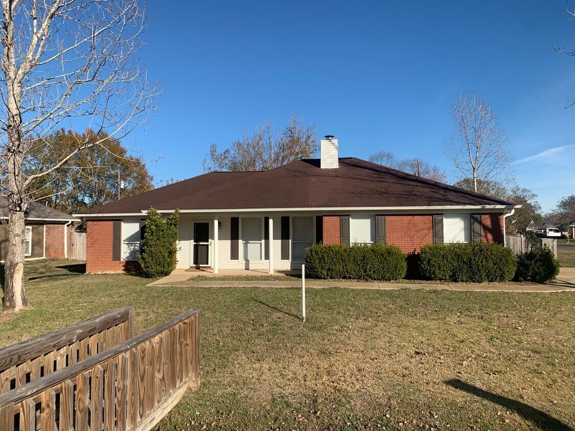 3/2 for Rent in Brandon 39047! House Rental in Brandon, MS