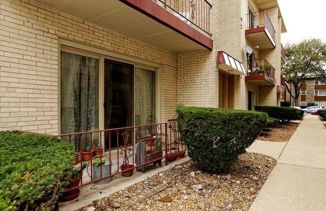 Primary Photo - 4222 N Keystone Ave
