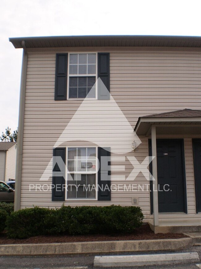 Building Photo - 1801 Sweet View Way