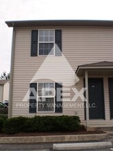 Building Photo - 1801 Sweet View Way