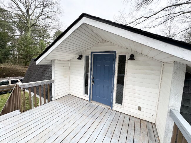 Foto del edificio - 6104 Pisgah Rd SW