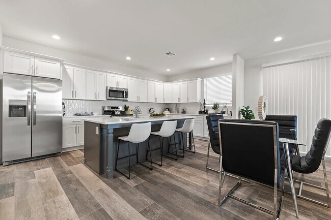 Foto del edificio - 500 S Soho Ln