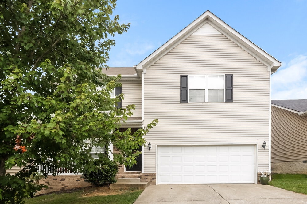 Primary Photo - 311 Sarna Dr