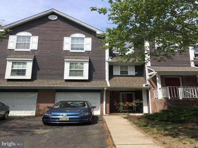 Foto del edificio - 6 Halstead Pl