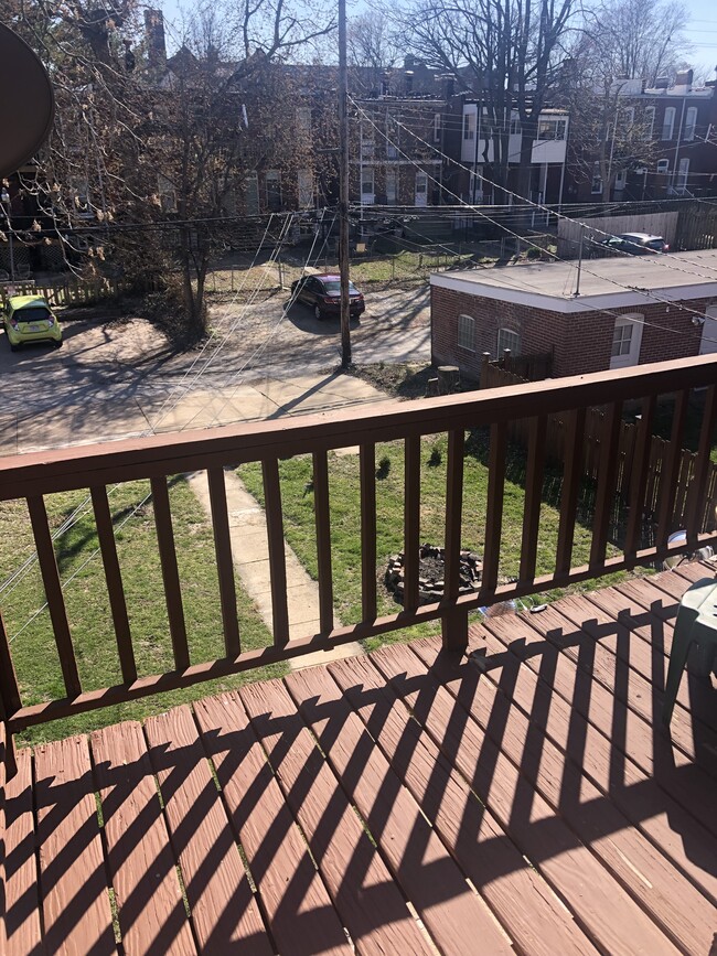 Back balcony /backyard - 4034 Arsenal St