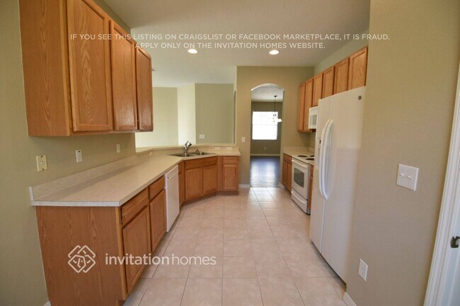 Building Photo - 52 Fairmont Dr