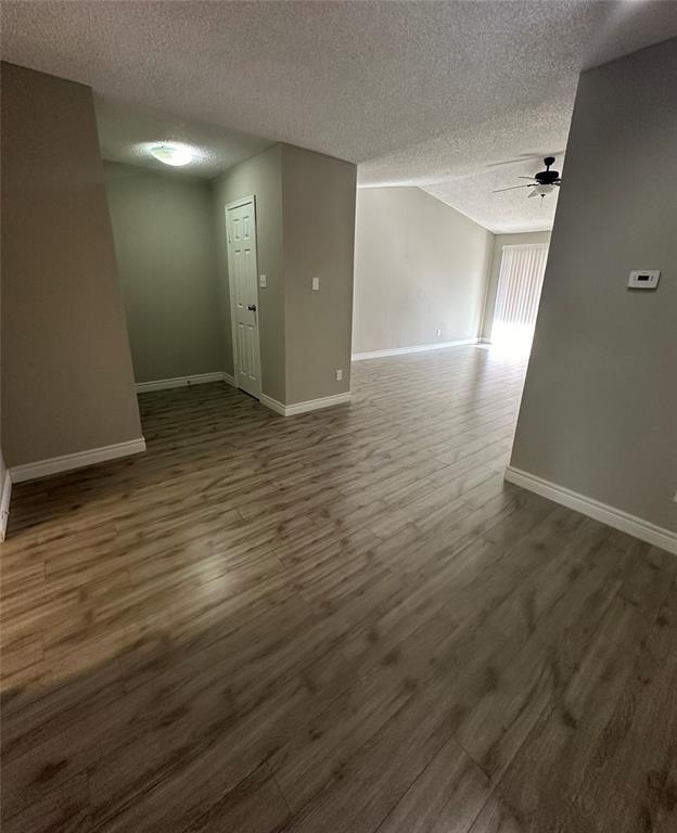 Foto del edificio - 3100 Jeanetta St