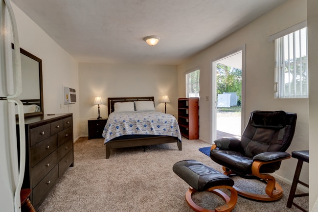 Photo - 68 Fairview Ave Townhome