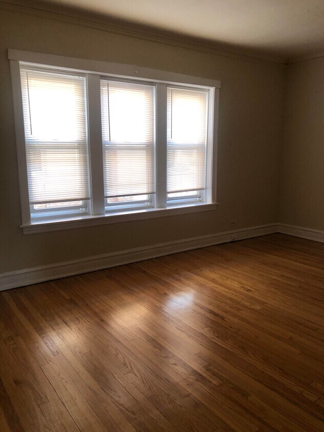 Foto principal - 4011 N Lowell Ave