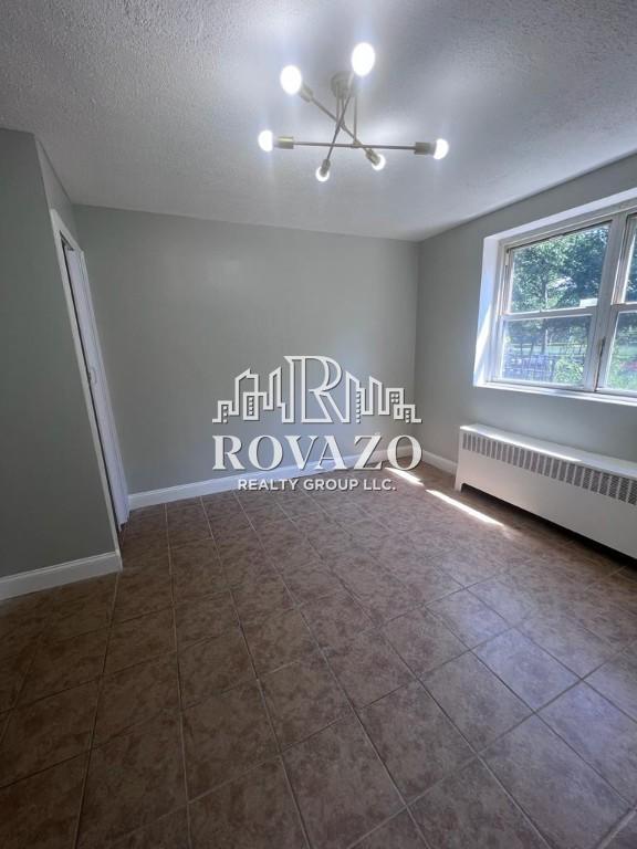 Building Photo - 585 Elizabeth Ave