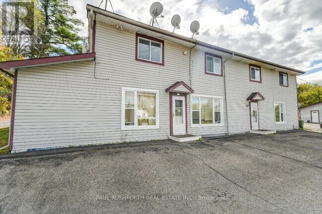 Photo du bâtiment - 3590 Old Montréal Rd.