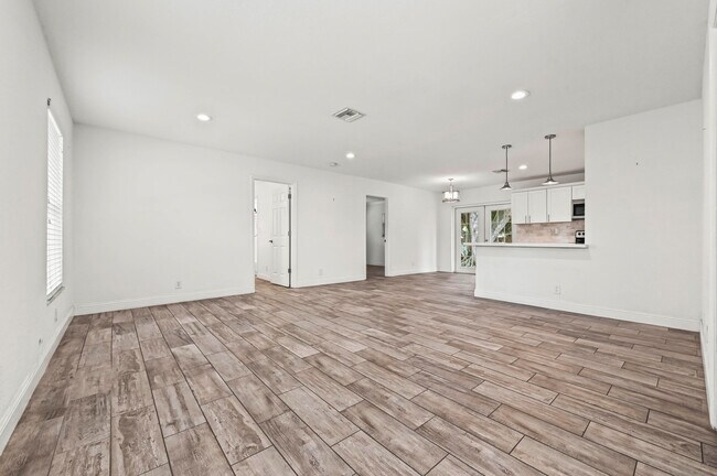 Foto del edificio - 268 NW 12th St